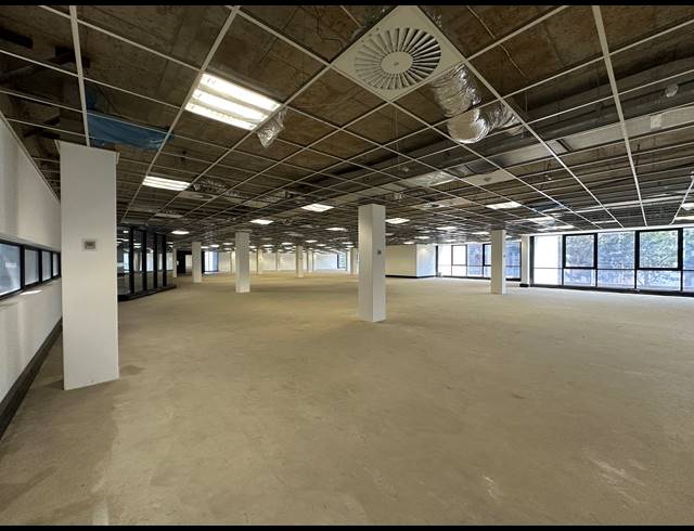 740M² OFFICE TO LET IN SANDTON CENTRAL